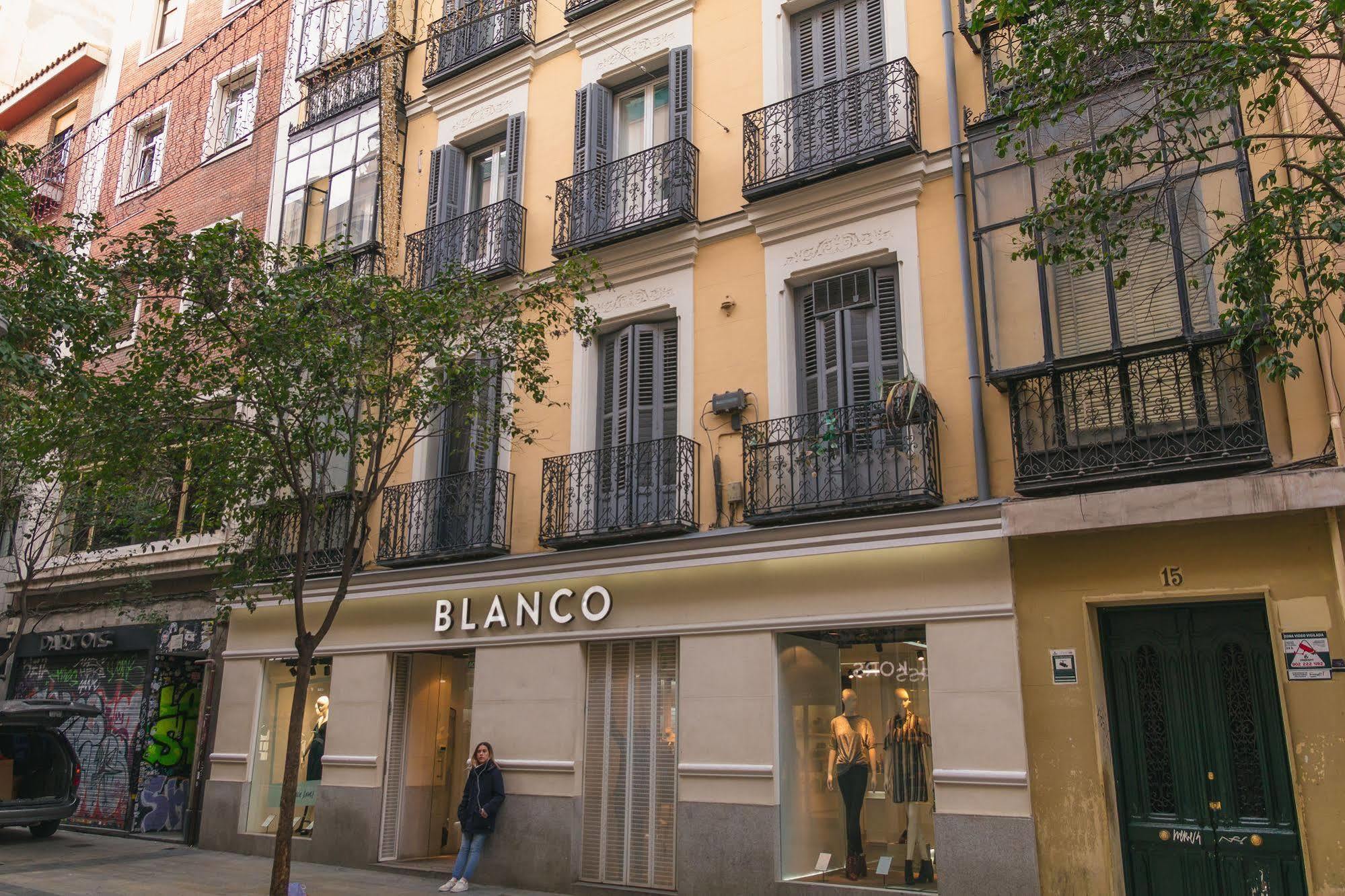 PYR Select Fuencarral Apartamento Madrid Exterior foto