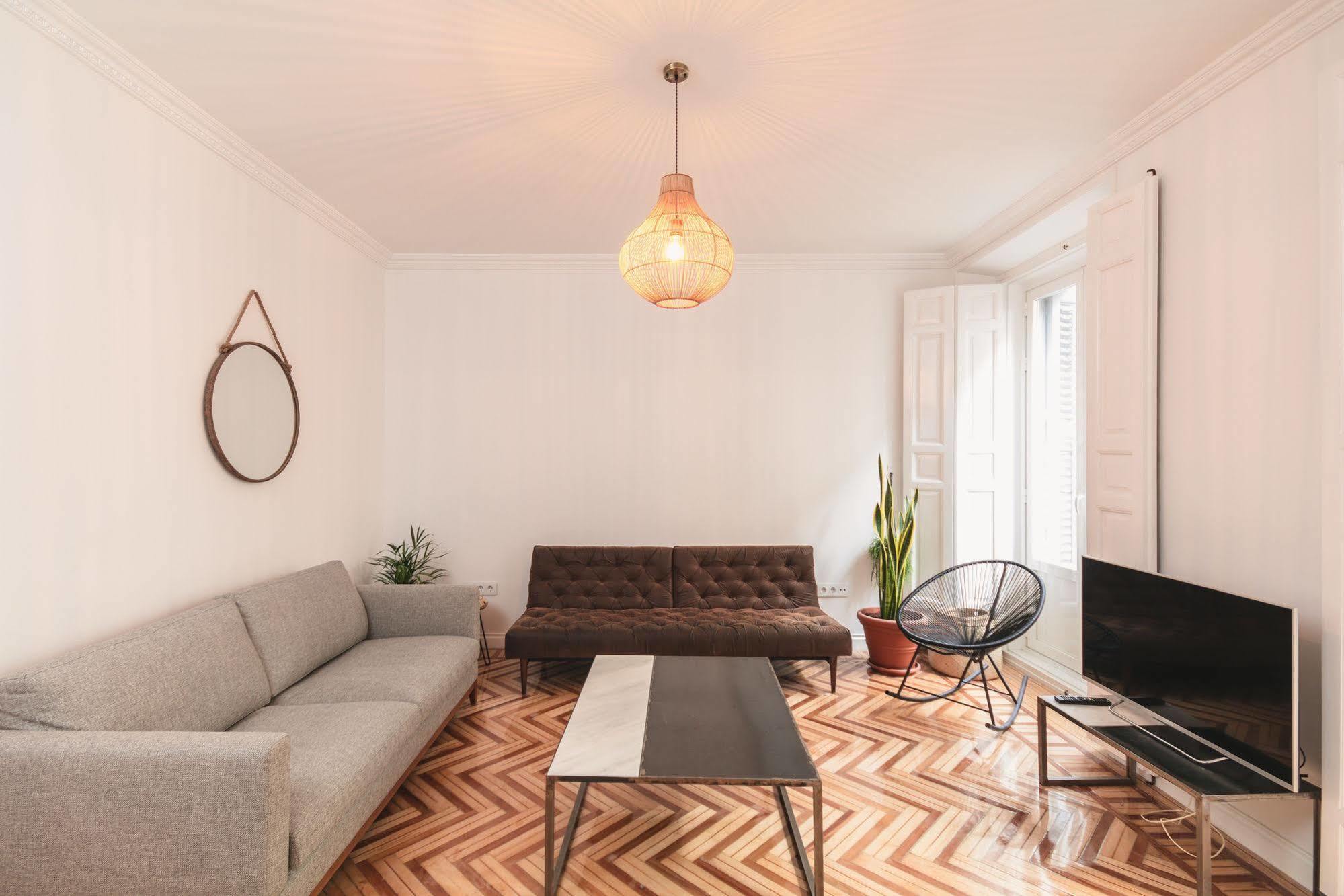 PYR Select Fuencarral Apartamento Madrid Exterior foto